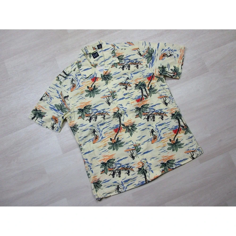 GAP Shirt Mens (XS) Hawaiian Aloha‎ Surfer Print Short Sleeve Summer Button Up
